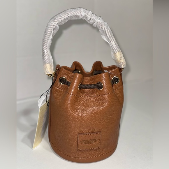 Marc Jacobs “Argan Oil” Bucket Bag - Picture 2 of 13